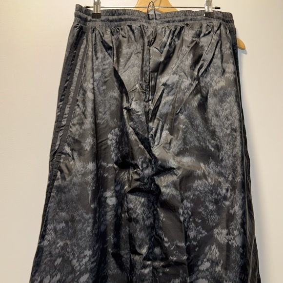 Adidas Track Pant - Picture 5 of 7